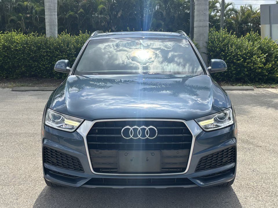 Used 2018 Audi Q3 2.0T Premium FWD image 3