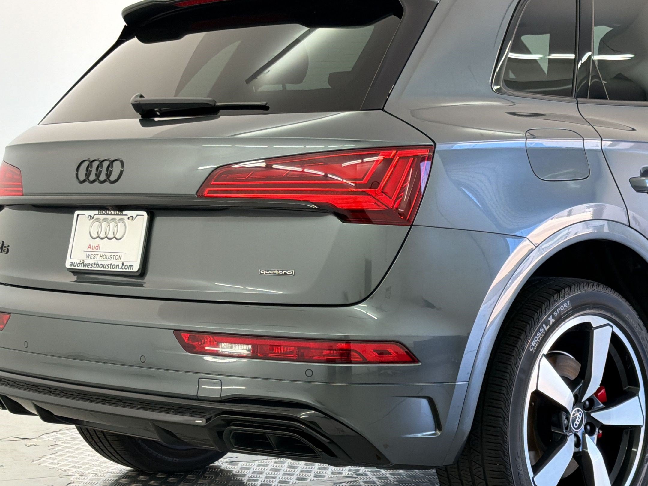 Used 2024 Audi Q5 2.0T Premium Plus AWD/4WD image 27