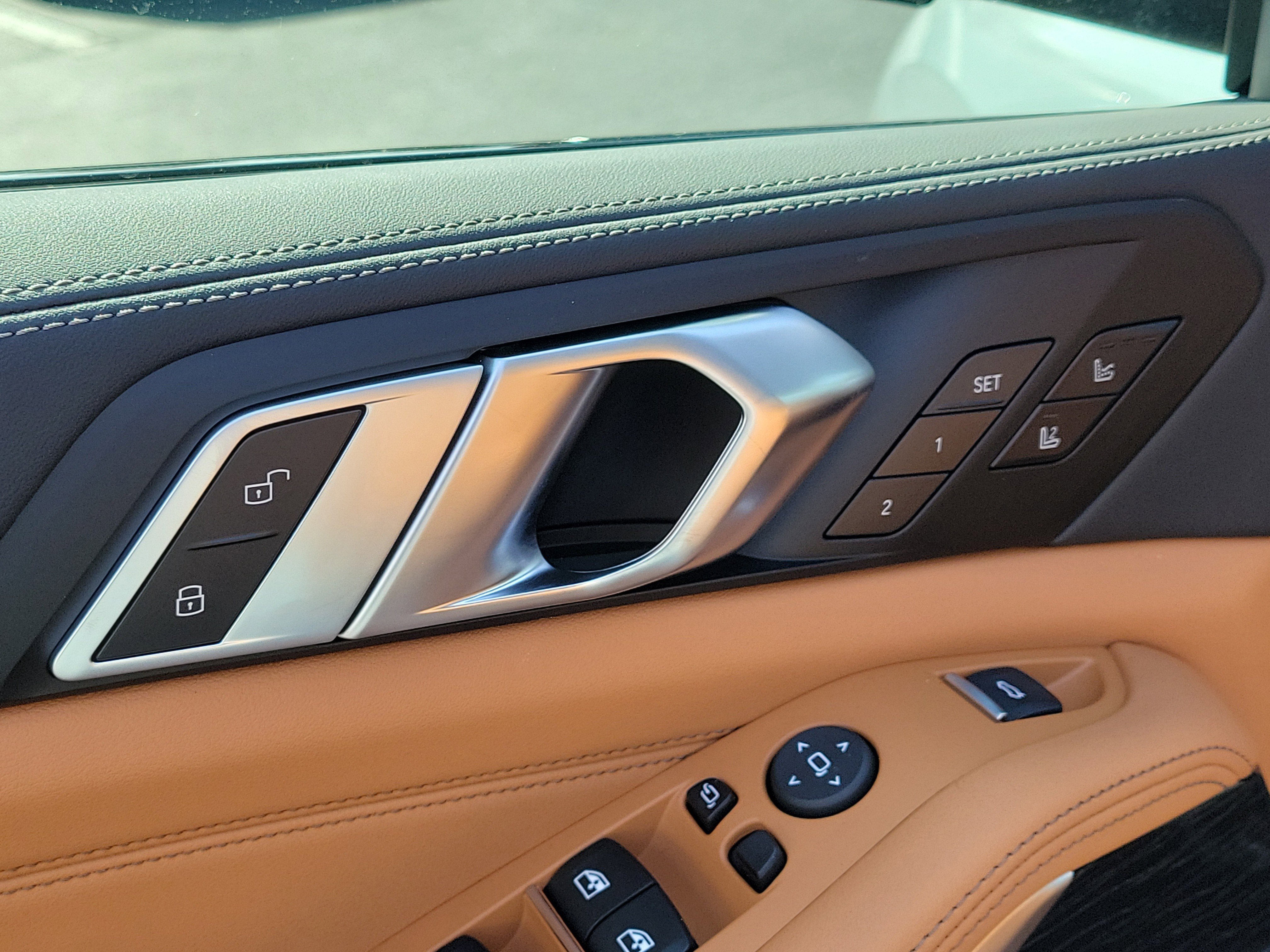 New 2026 BMW X5 xDrive50e w/ M Sport Package image 15