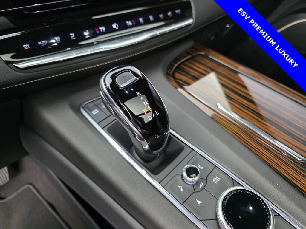 Used 2024 Cadillac Escalade ESV Premium Luxury image 26
