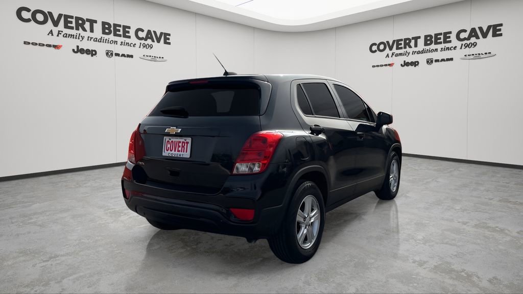 Used 2020 Chevrolet Trax LS w/ Tint and Cruise Package image 9