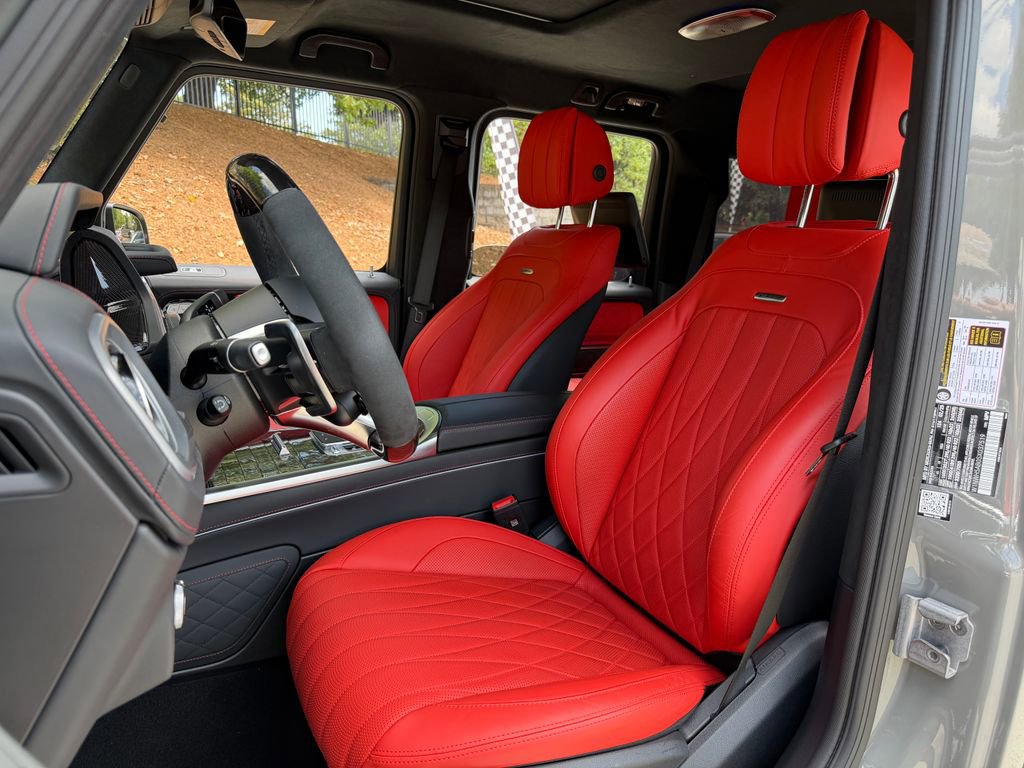 Used 2025 Mercedes-Benz G 63 AMG 4MATIC image 17