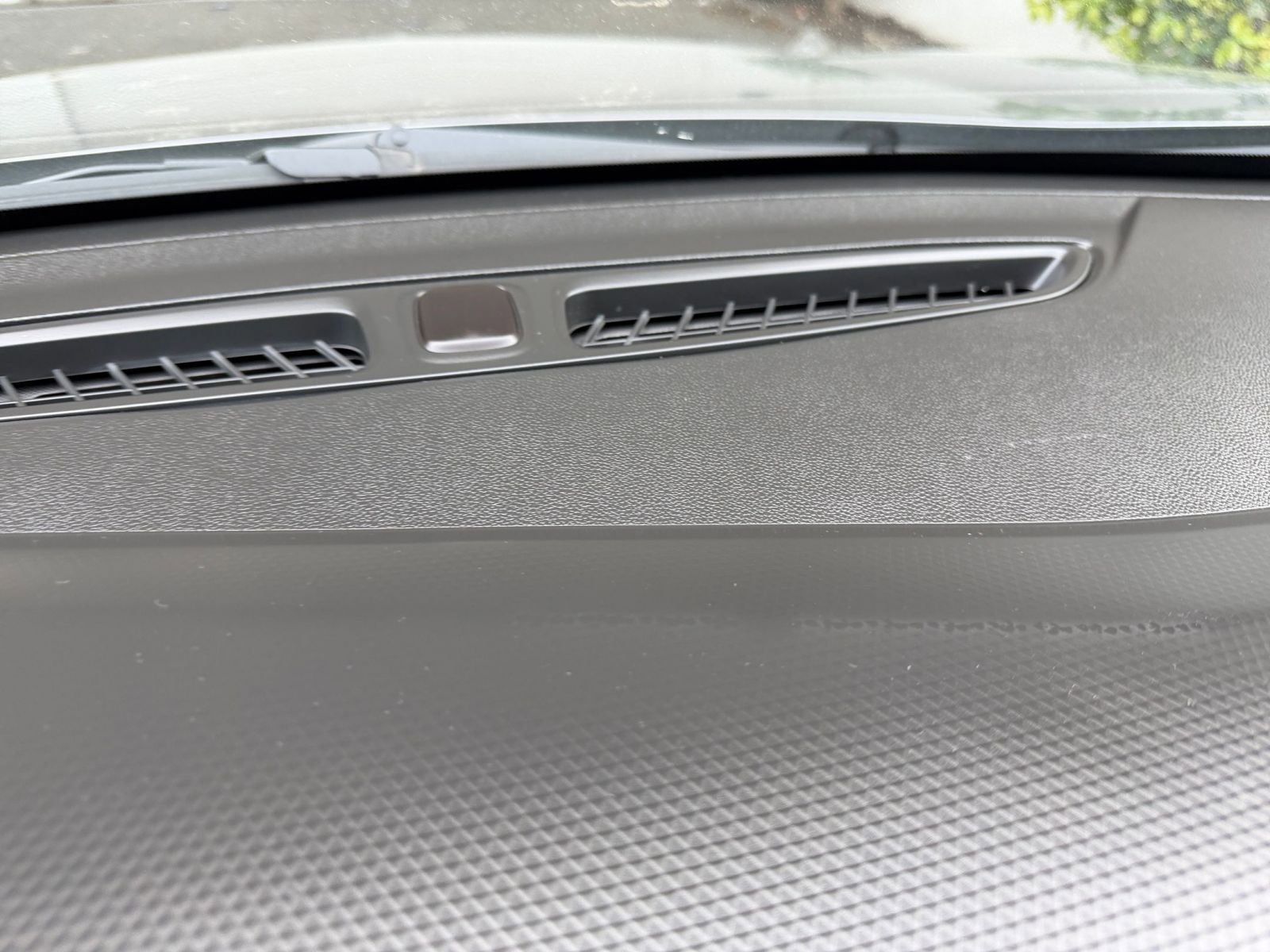 Used 2025 Chevrolet Trax LT image 17