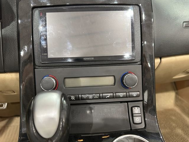 Used 2010 Chevrolet Corvette Convertible w/ Preferred Equipment Group image 17