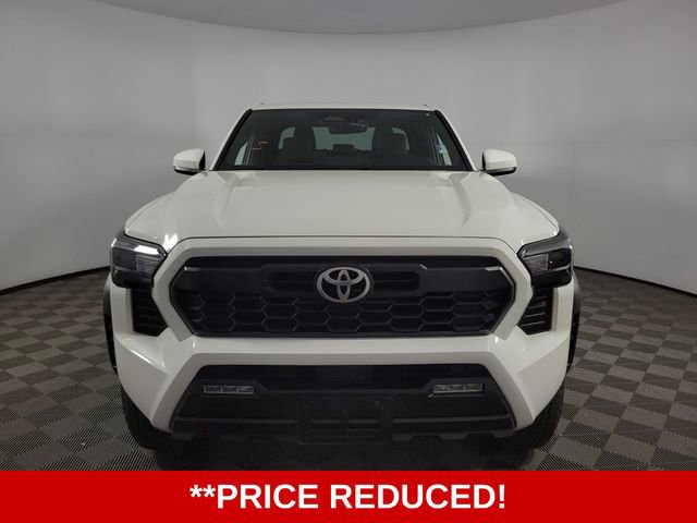 Used 2024 Toyota Tacoma TRD Off-Road image 2