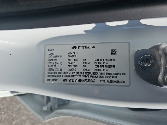 Used 2022 Tesla Model 3 Long Range AWD/4WD image 36