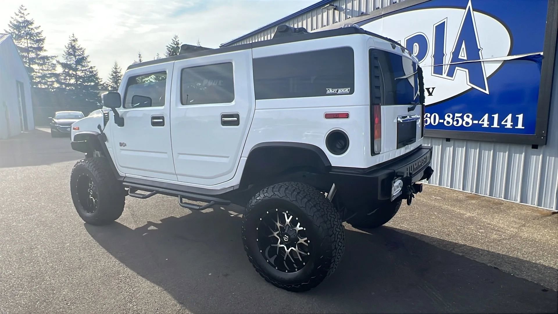 Used 2004 HUMMER H2 w/ Preferred Equipment Group image 10
