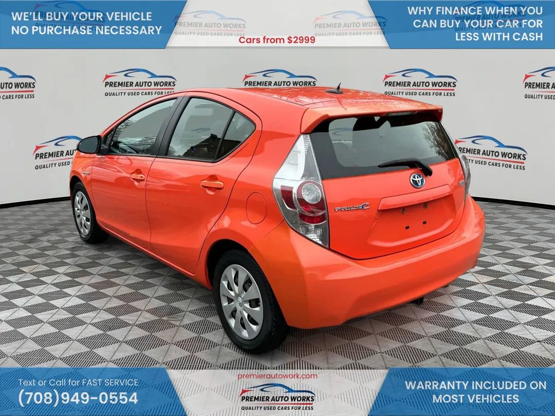 Used 2013 Toyota Prius C Three image 7