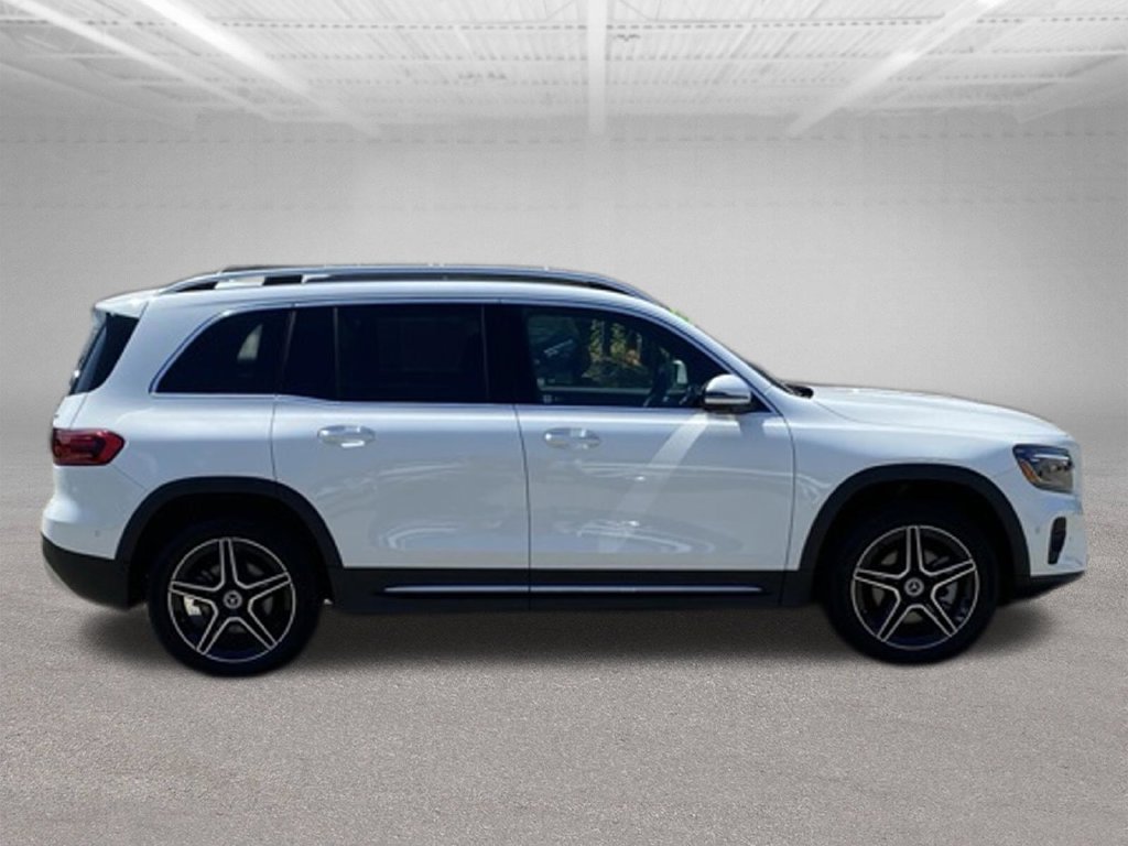 Used 2026 Mercedes-Benz GLB 250 4MATIC image 6