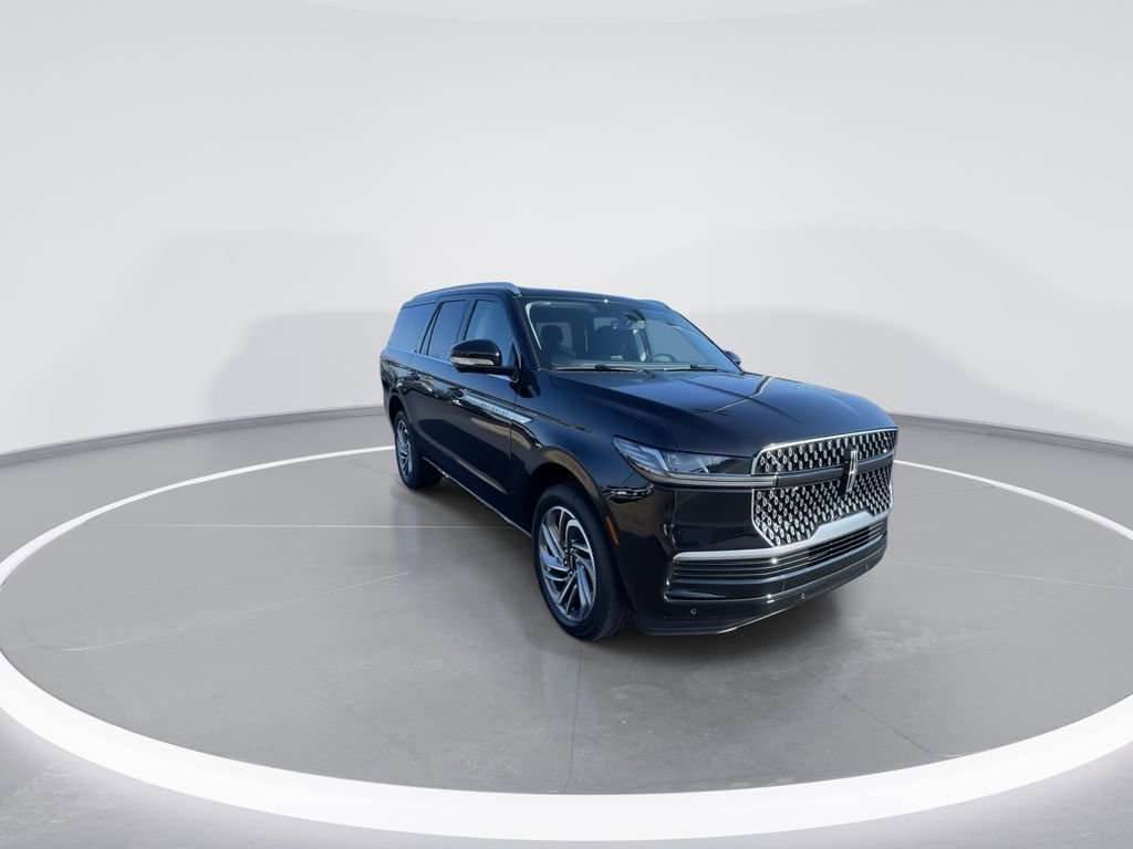 New 2026 Lincoln Navigator L Reserve image 2