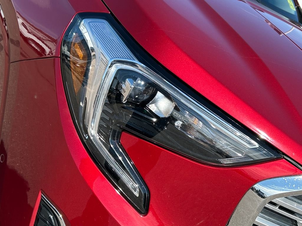 Used 2020 GMC Terrain Denali w/ Denali Premium Package image 24