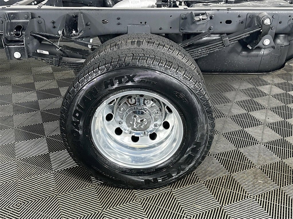 New 2025 RAM 3500 Tradesman image 16