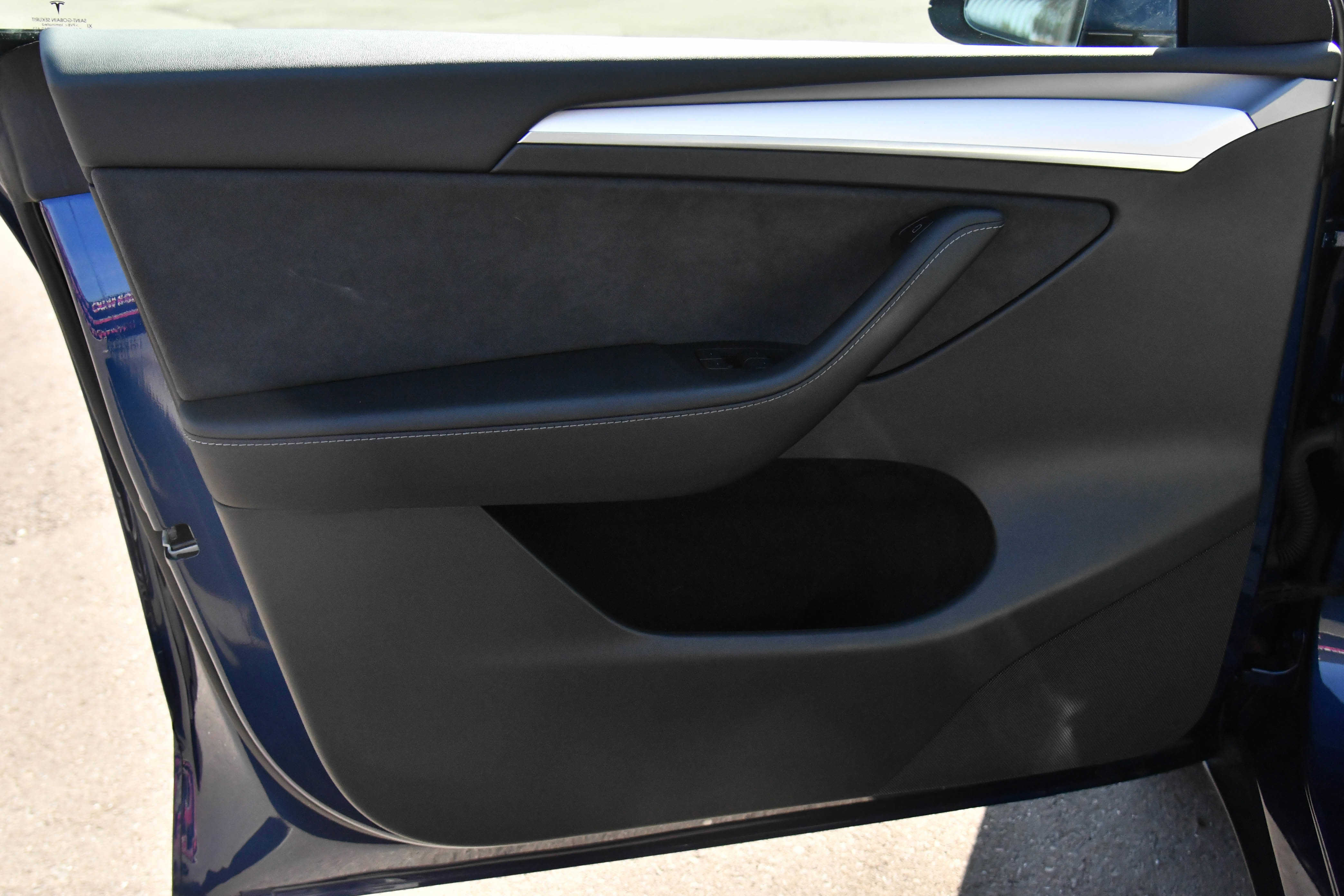 Used 2023 Tesla Model Y Long Range AWD/4WD image 13