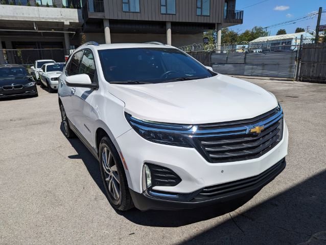 Used 2022 Chevrolet Equinox Premier w/ LPO, Floor Liner Package image 4