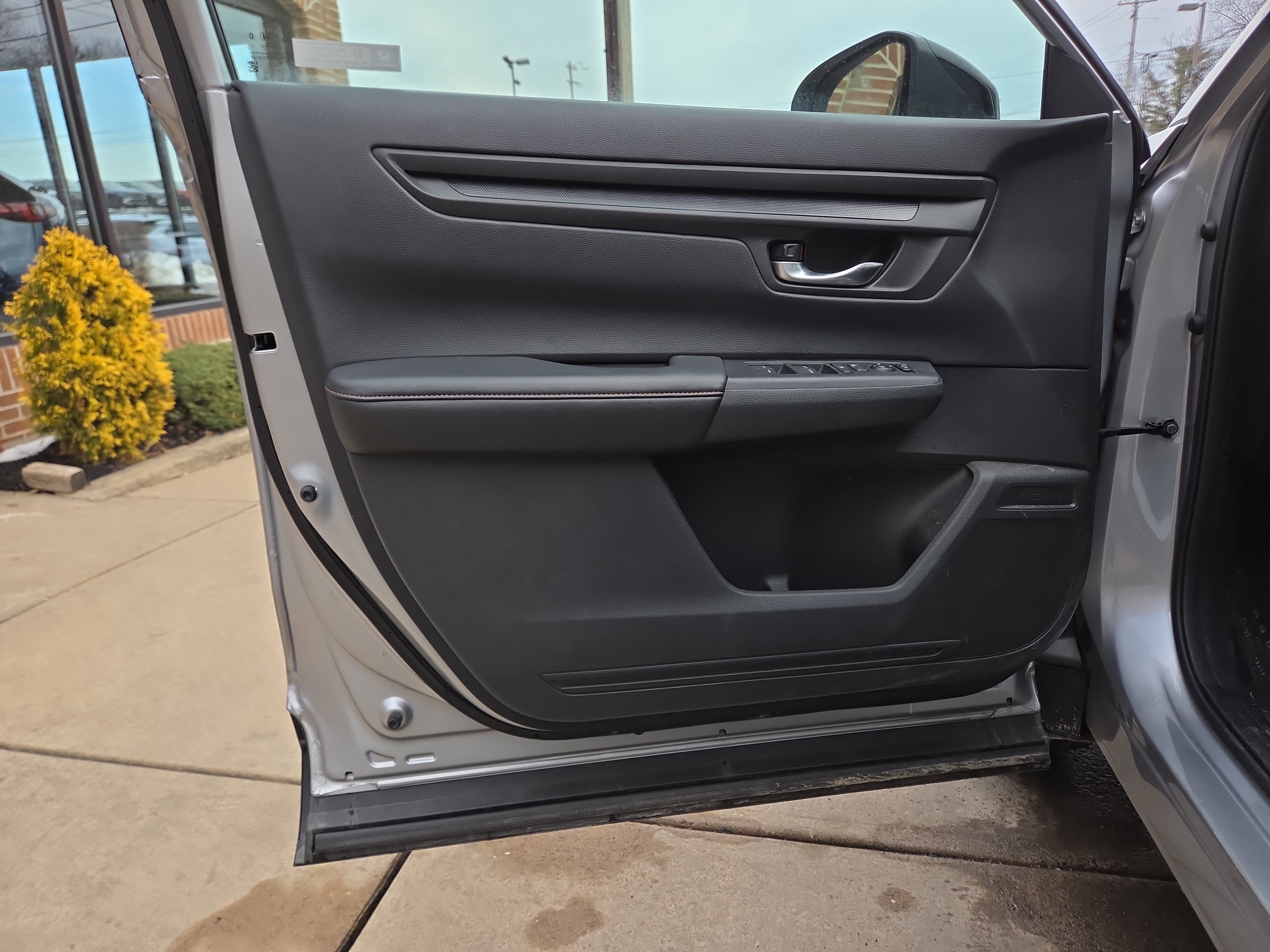 Used 2023 Honda CR-V Sport image 15