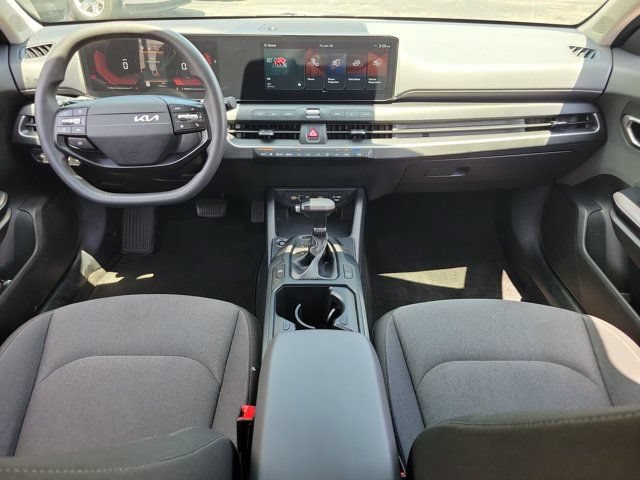 Used 2025 Kia K4 FWD image 8
