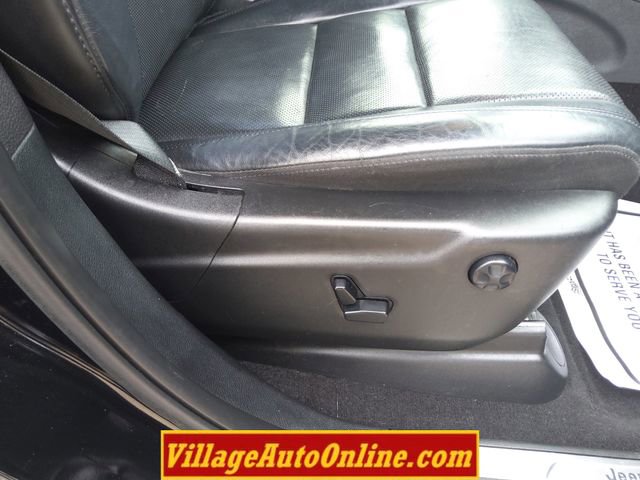 Used 2020 Jeep Grand Cherokee Limited w/ Luxury Group II image 32