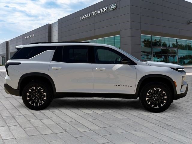 Used 2024 Chevrolet Traverse Z71 w/ Enhanced Driving Package AWD/4WD image 6