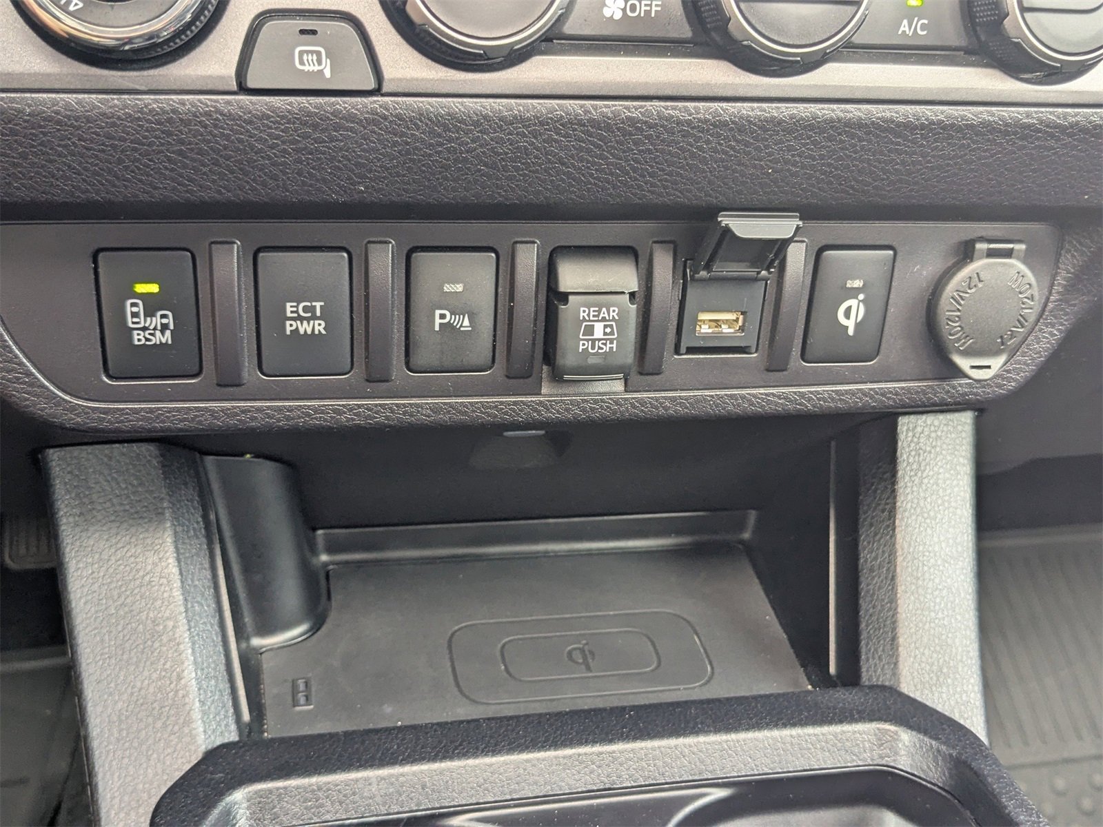 Used 2020 Toyota Tacoma TRD Off-Road image 22