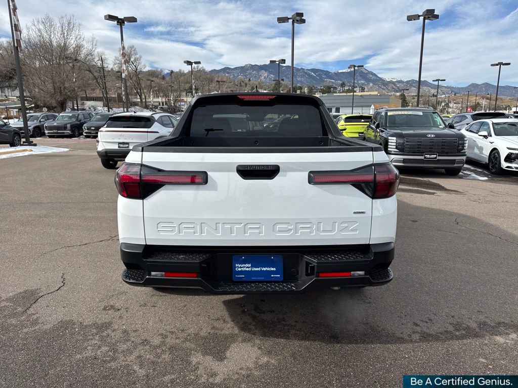 Certified 2025 Hyundai Santa Cruz SE image 18