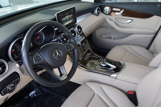 Used 2017 Mercedes-Benz GLC 300 GLC 300 image 25