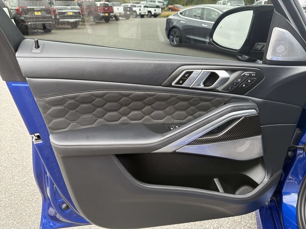 Used 2024 BMW X6 M Competition AWD/4WD image 24