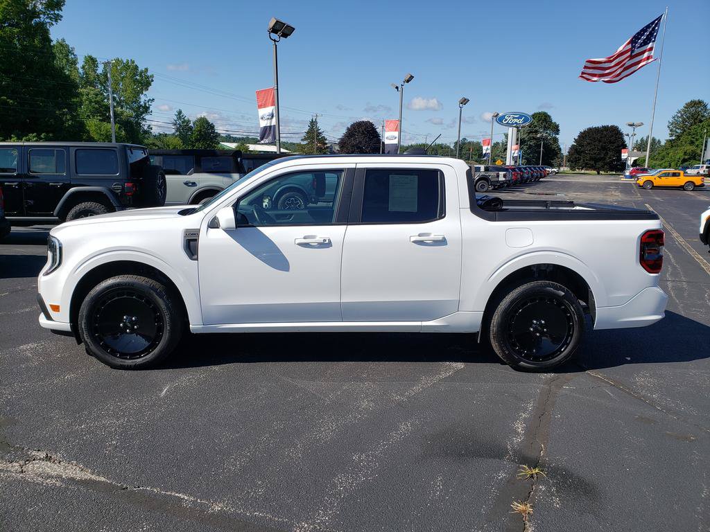 Used 2025 Ford Maverick Lobo AWD/4WD image 6