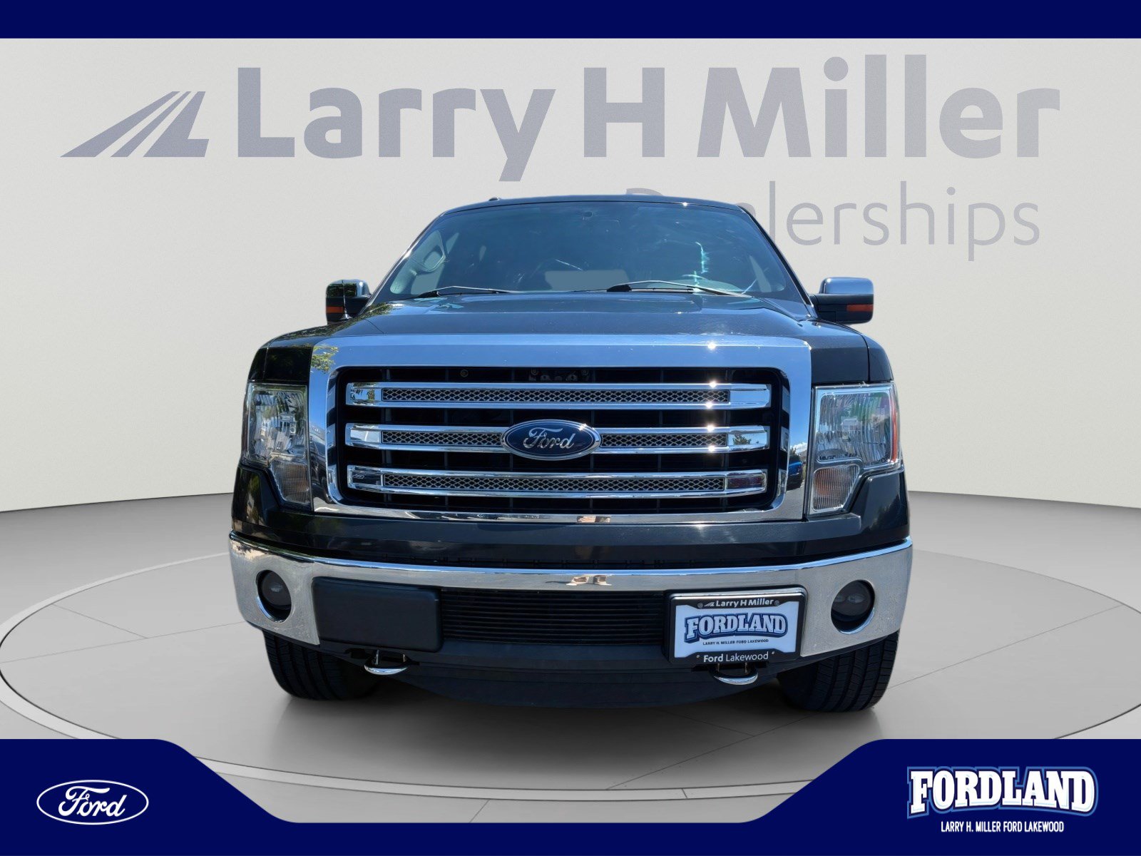 Used 2013 Ford F150 Lariat w/ Lariat Chrome Pkg AWD/4WD image 8