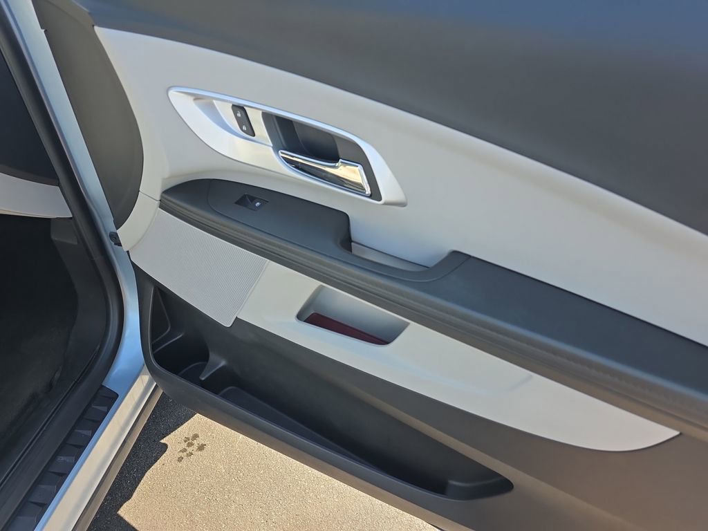 Used 2014 Chevrolet Equinox LS FWD image 21