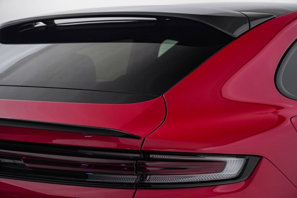 New 2026 Porsche Cayenne Coupe AWD/4WD image 12
