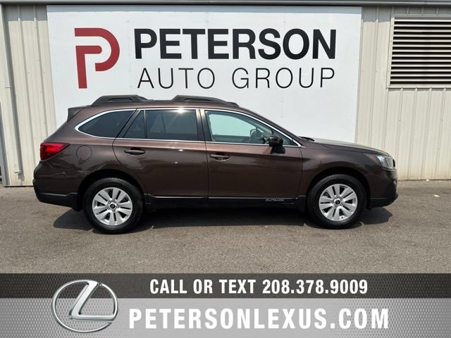 Used 2019 Subaru Outback 2.5i Premium w/ Popular Package #2 AWD/4WD image 3