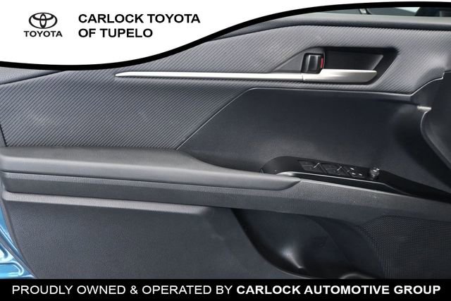 Used 2025 Toyota Camry SE FWD image 24