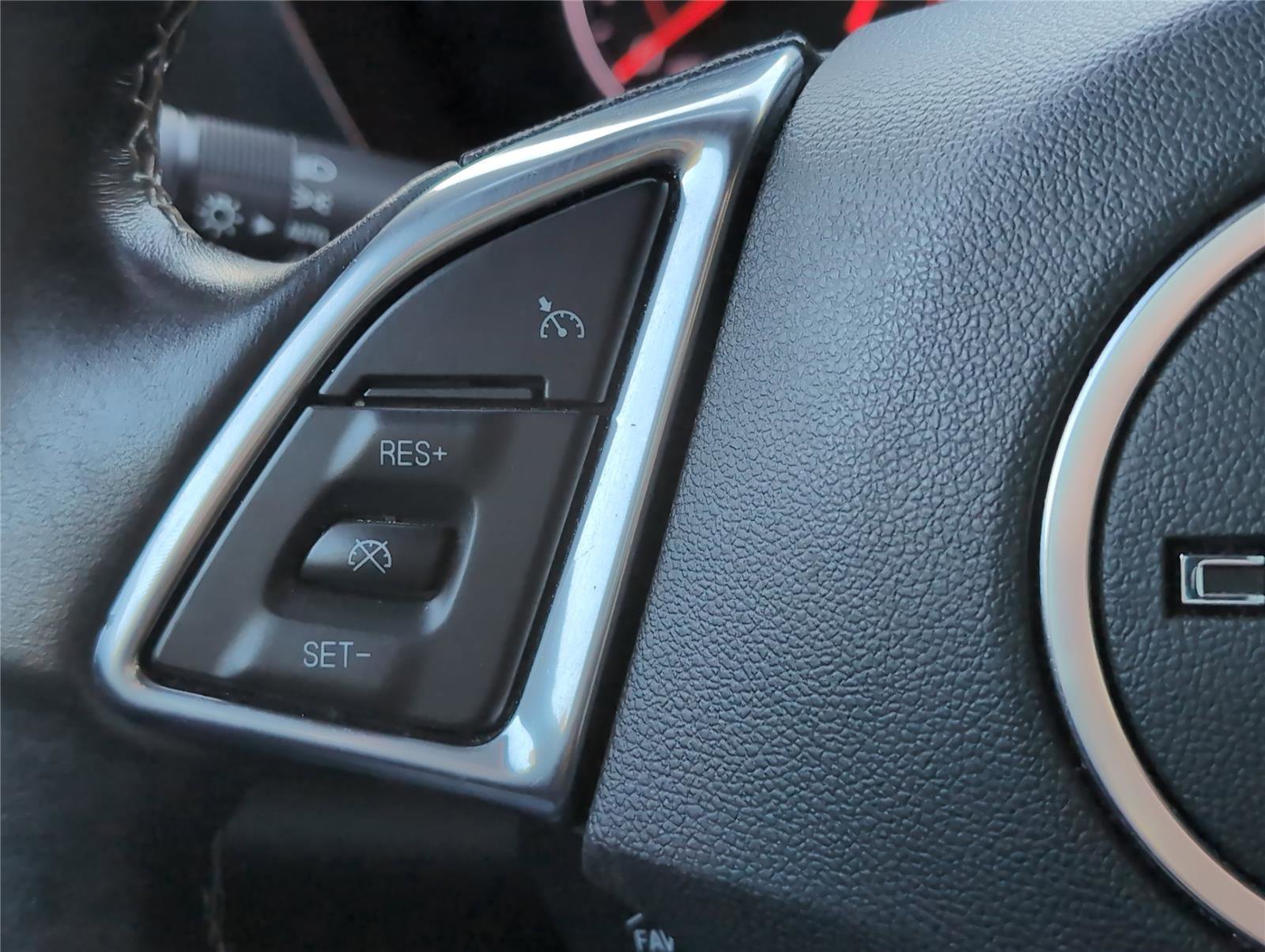 Used 2016 Chevrolet Camaro LT image 22