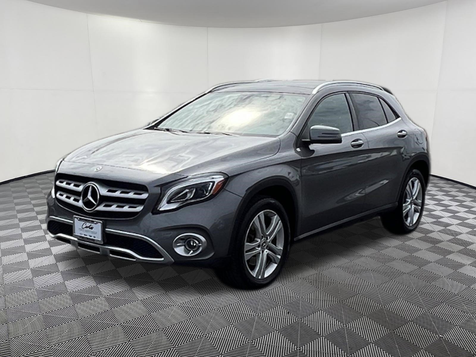 Used 2018 Mercedes-Benz GLA 250 4MATIC image 3