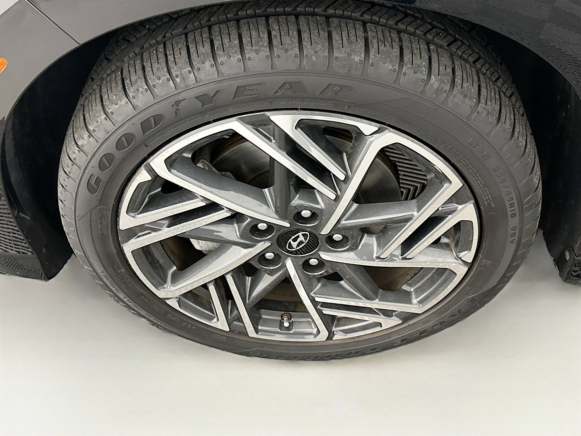 Used 2023 Hyundai Kona N Line image 11