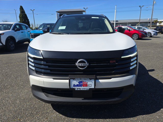 New 2025 Nissan Kicks SR w/ SR Premium Package image 8