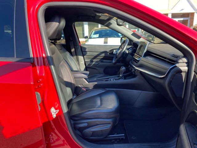 Certified 2022 Jeep Compass Limited image 32