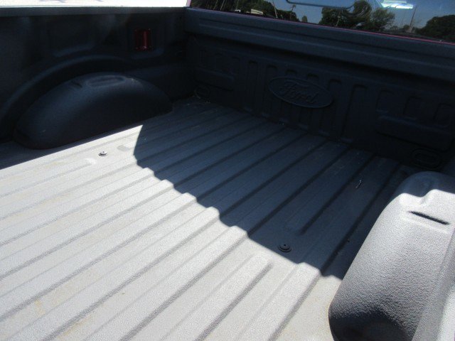 Used 2017 Ford F150 Lariat w/ Equipment Group 502A Luxury RWD image 17