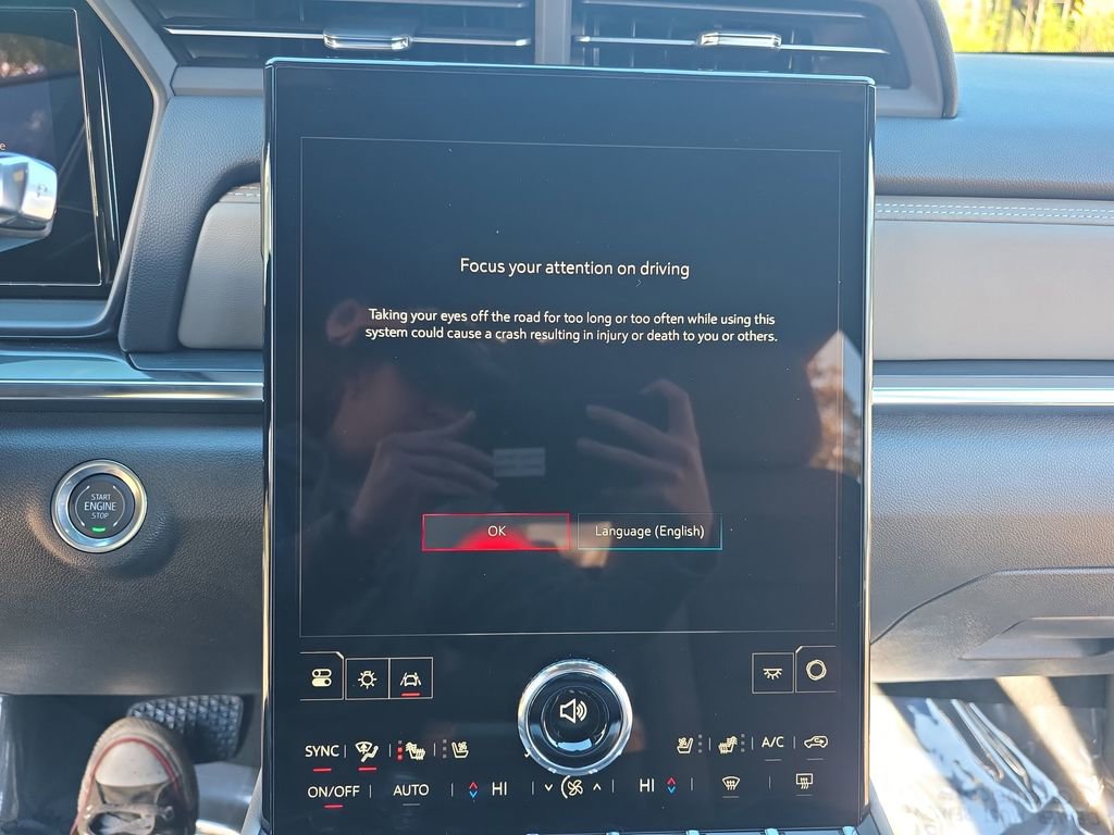 New 2026 GMC Terrain Elevation w/ Elevation Premium Package image 20