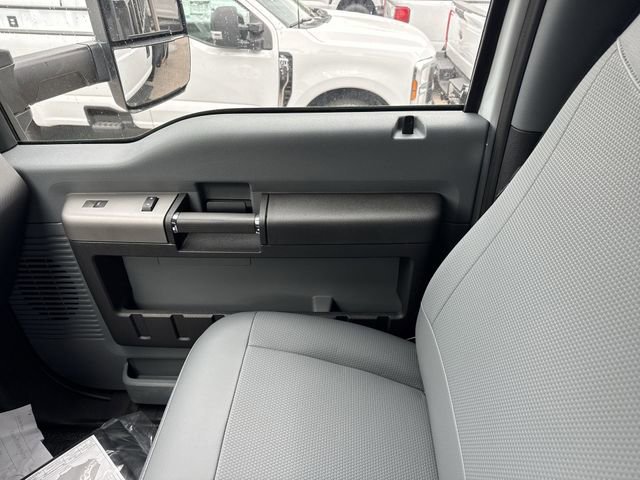 New 2026 Ford F750 2WD Regular Cab Super Duty image 27