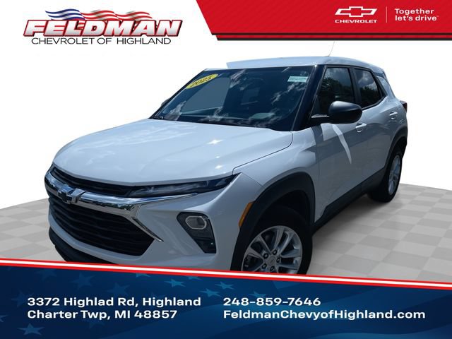 Used 2025 Chevrolet TrailBlazer LS w/ LS Convenience Package AWD/4WD image 1
