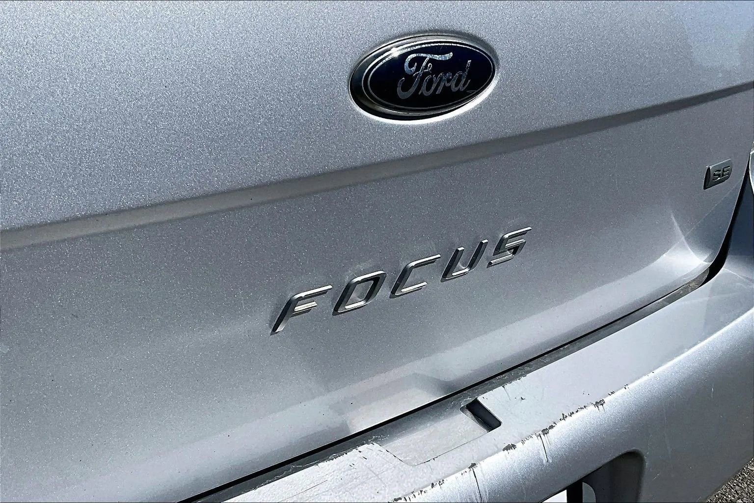 Used 2010 Ford Focus SE FWD image 29