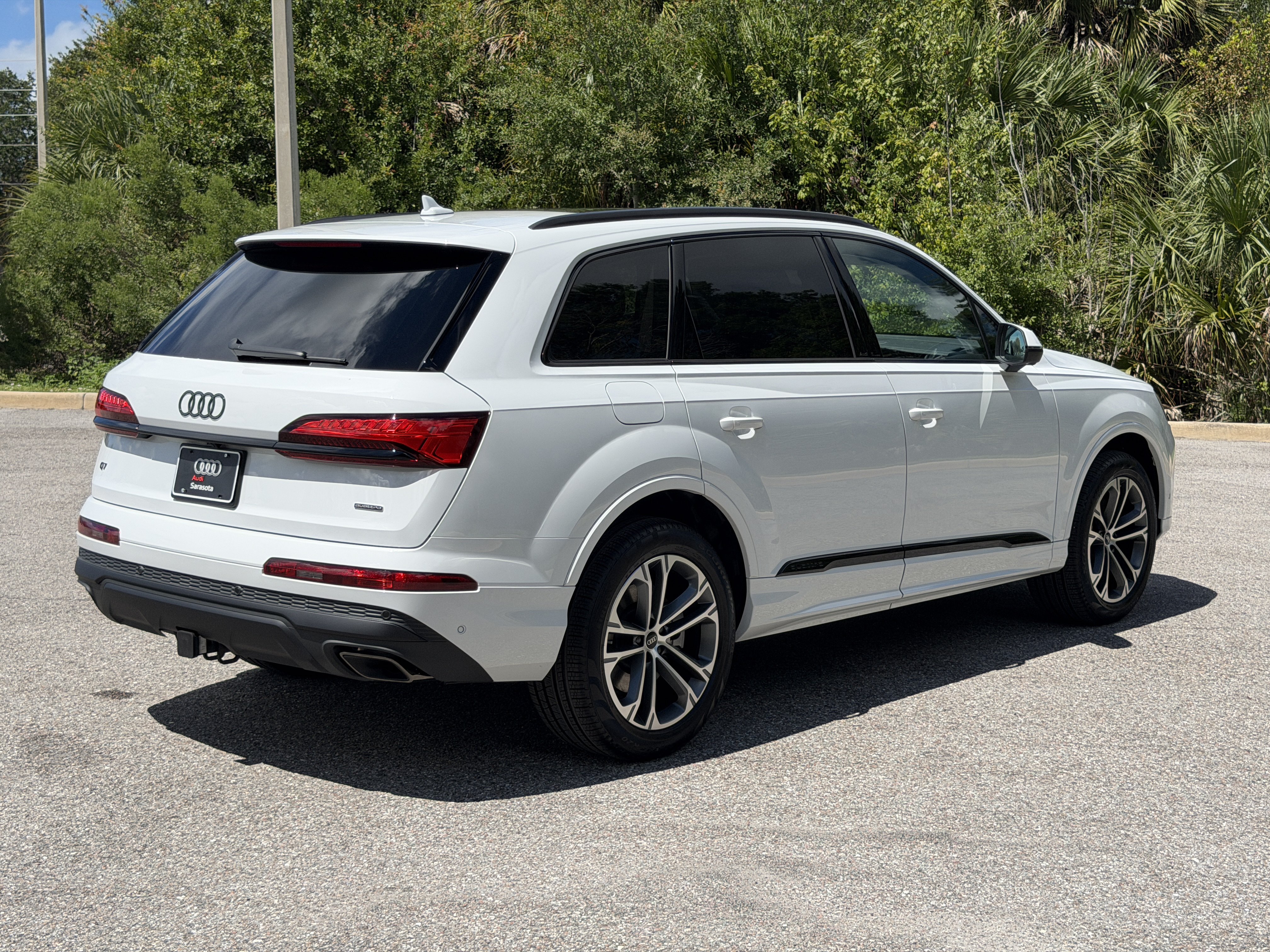 New 2026 Audi Q7 2.0T Premium Plus AWD/4WD image 7