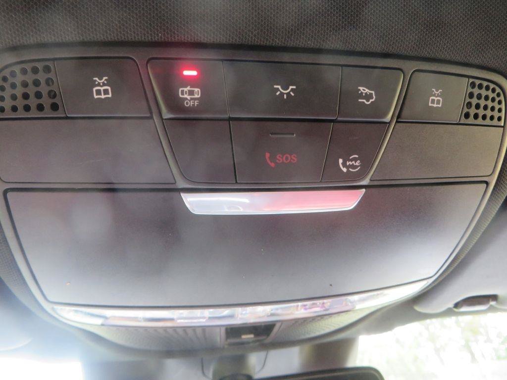 Used 2020 Mercedes-Benz GLC 43 AMG 4MATIC image 23