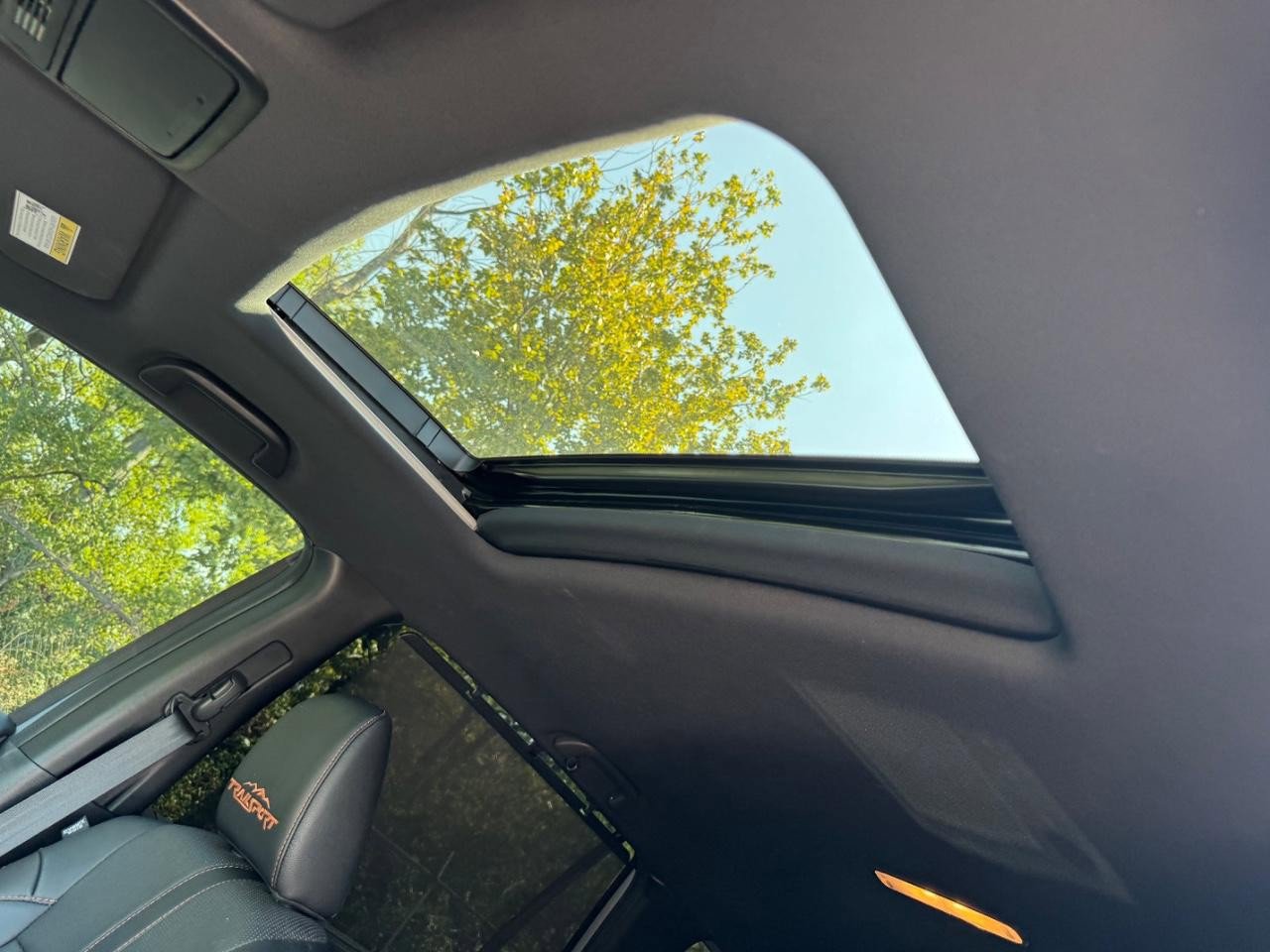 Used 2023 Honda Passport TrailSport image 19