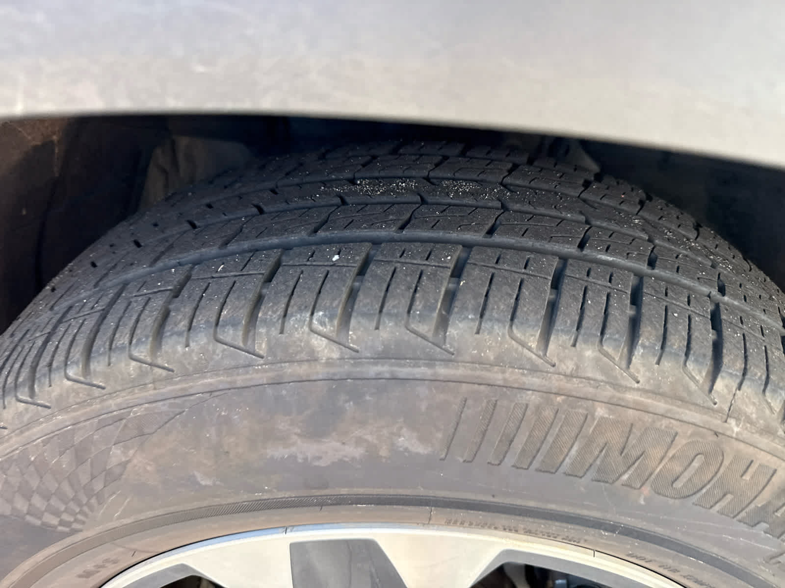 Certified 2025 Toyota Highlander XLE AWD/4WD image 2