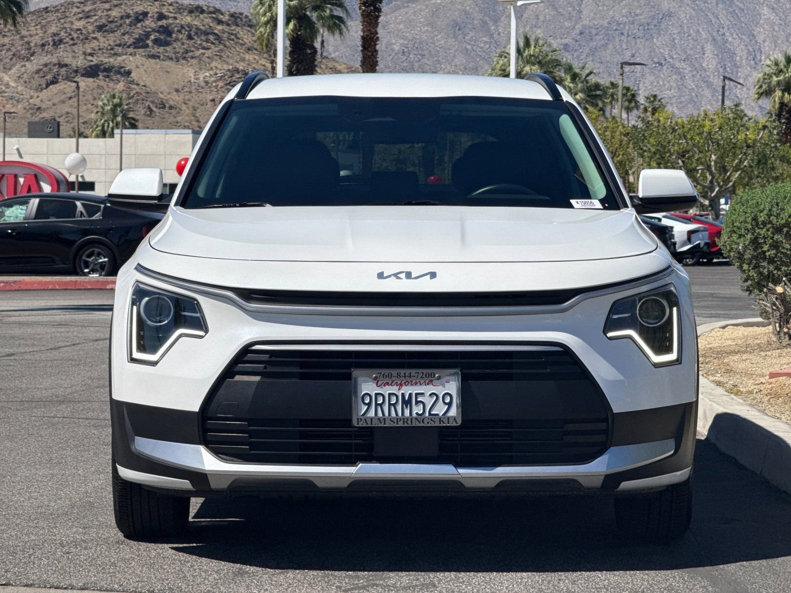 Used 2025 Kia Niro EX image 8