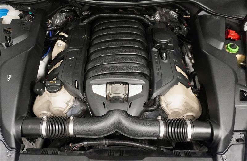 Used 2013 Porsche Cayenne S AWD/4WD image 39