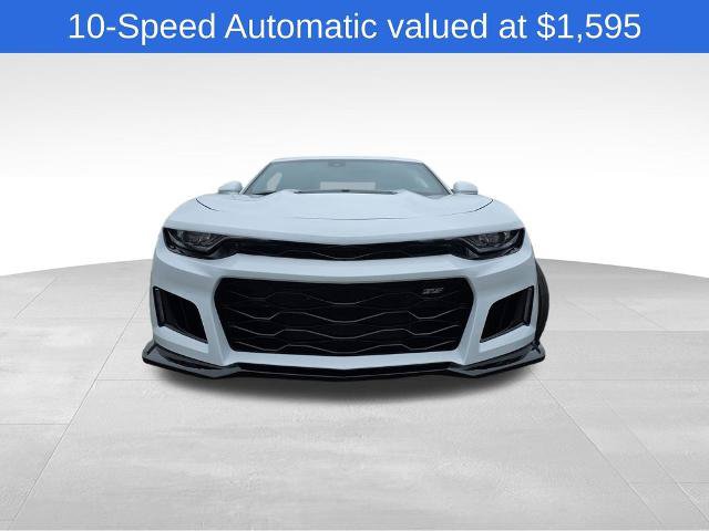 Used 2020 Chevrolet Camaro SS RWD image 3