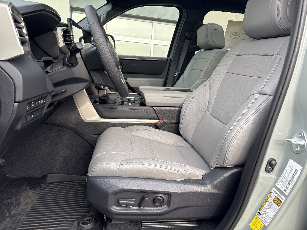 New 2026 Toyota Tundra Limited image 18